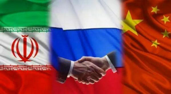 Флаги Ирана, России и Китая