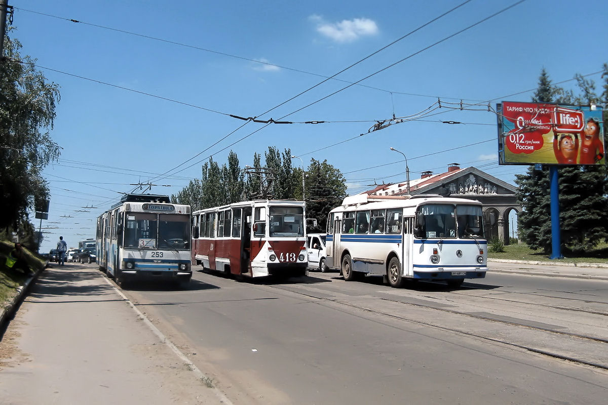 Общественный транспорт в Горловке