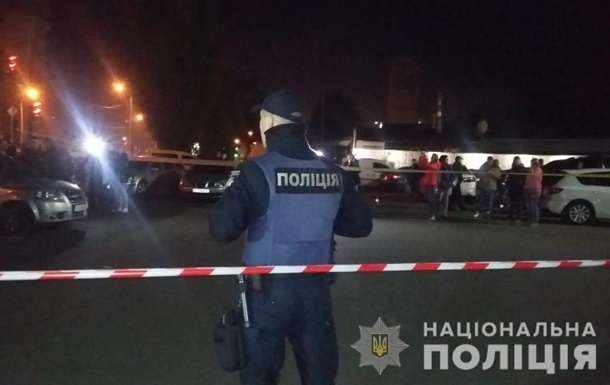 В центре Харькова стрельба В центре Харькова стрельба