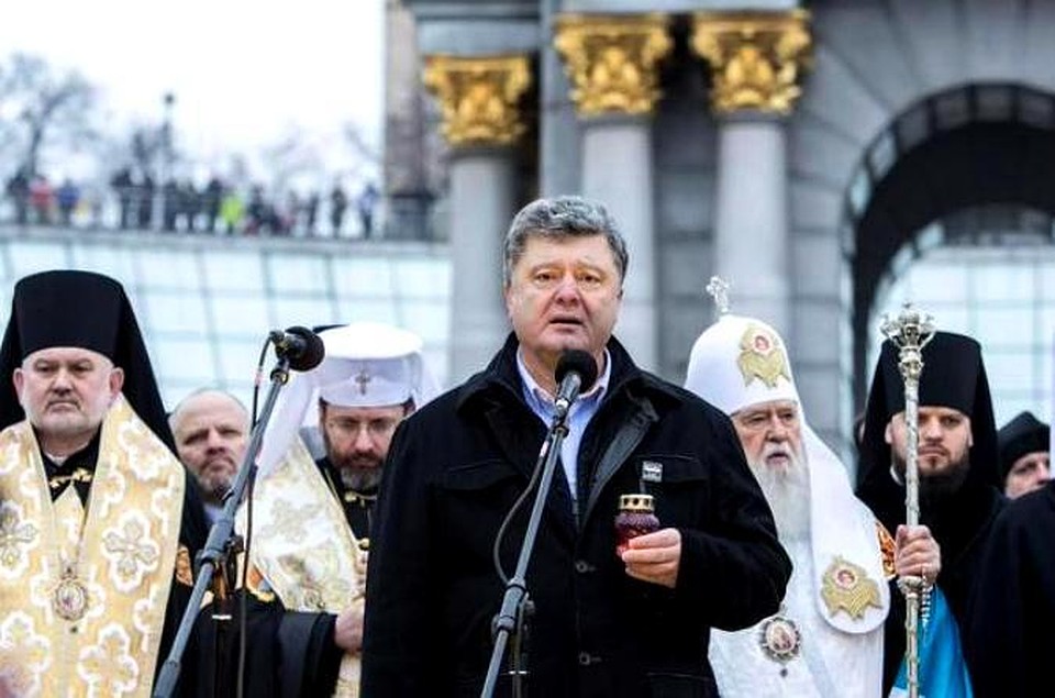 Порошенко на митинге в Киеве Порошенко на митинге в Киеве
