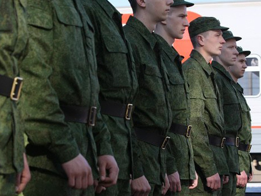 Военные Военные