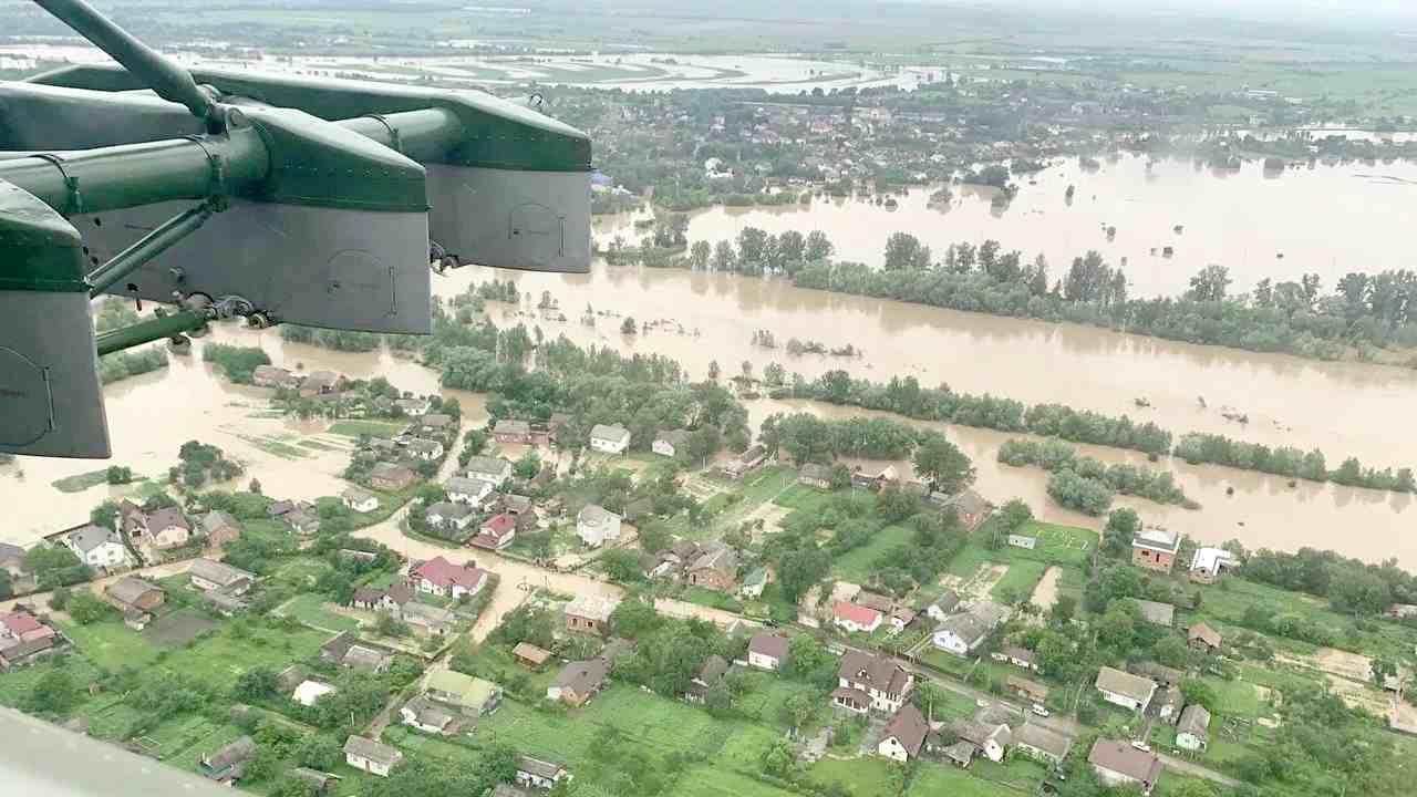 Наводнение в Ивано-Франковской области