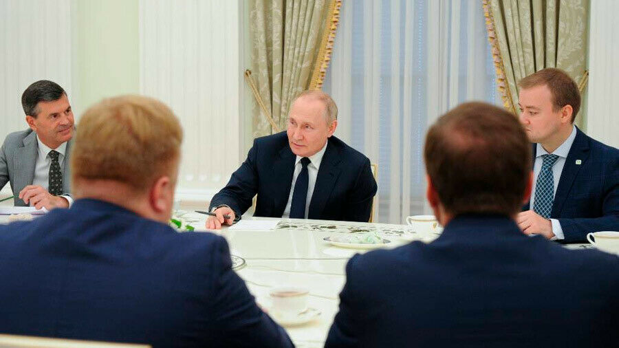 Владимир Путин на встрече с победителями конкурса