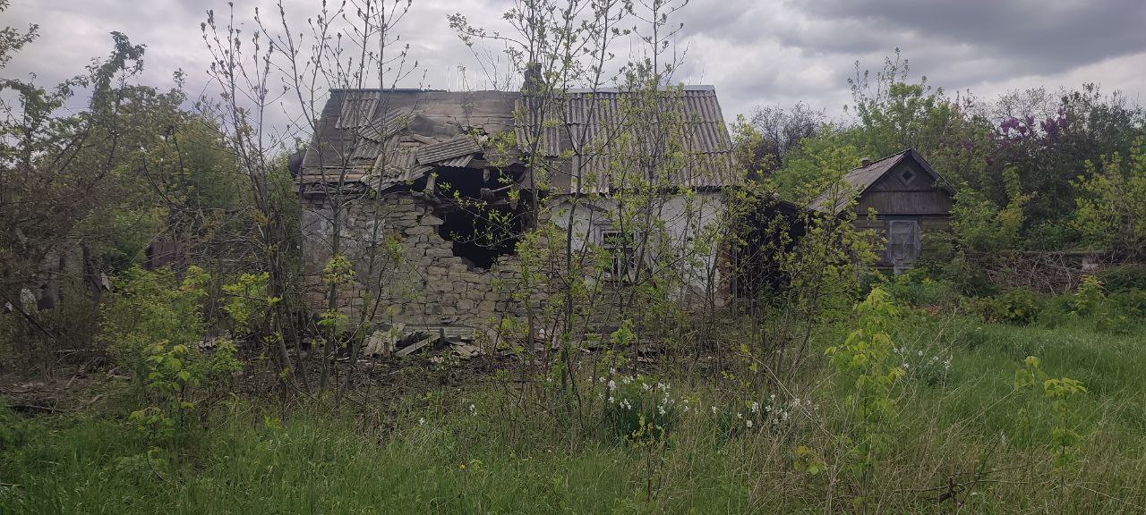 Повреждённый обстрелом Горловка